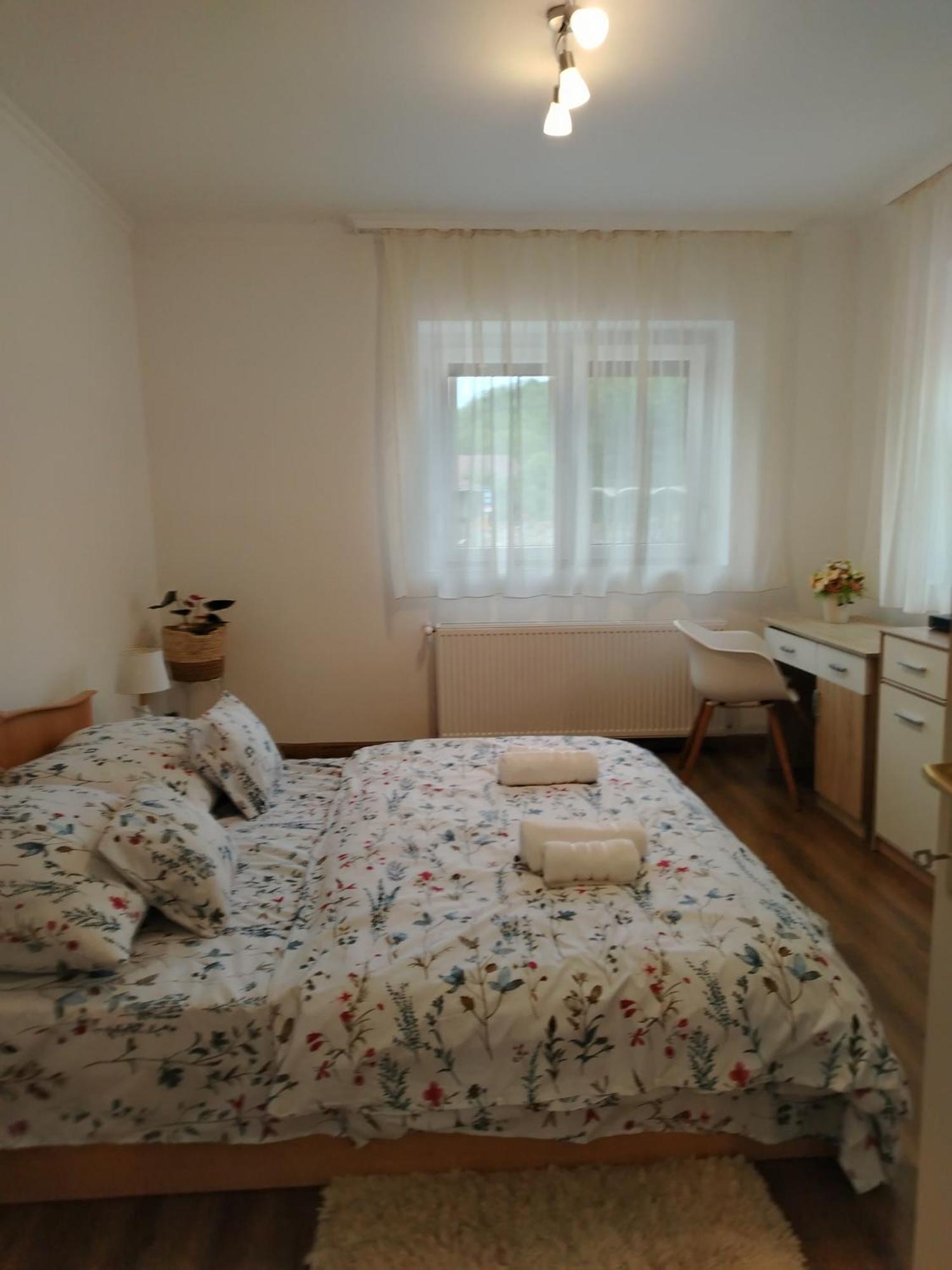 Kaptarko Apartmanhaz Demjén エクステリア 写真